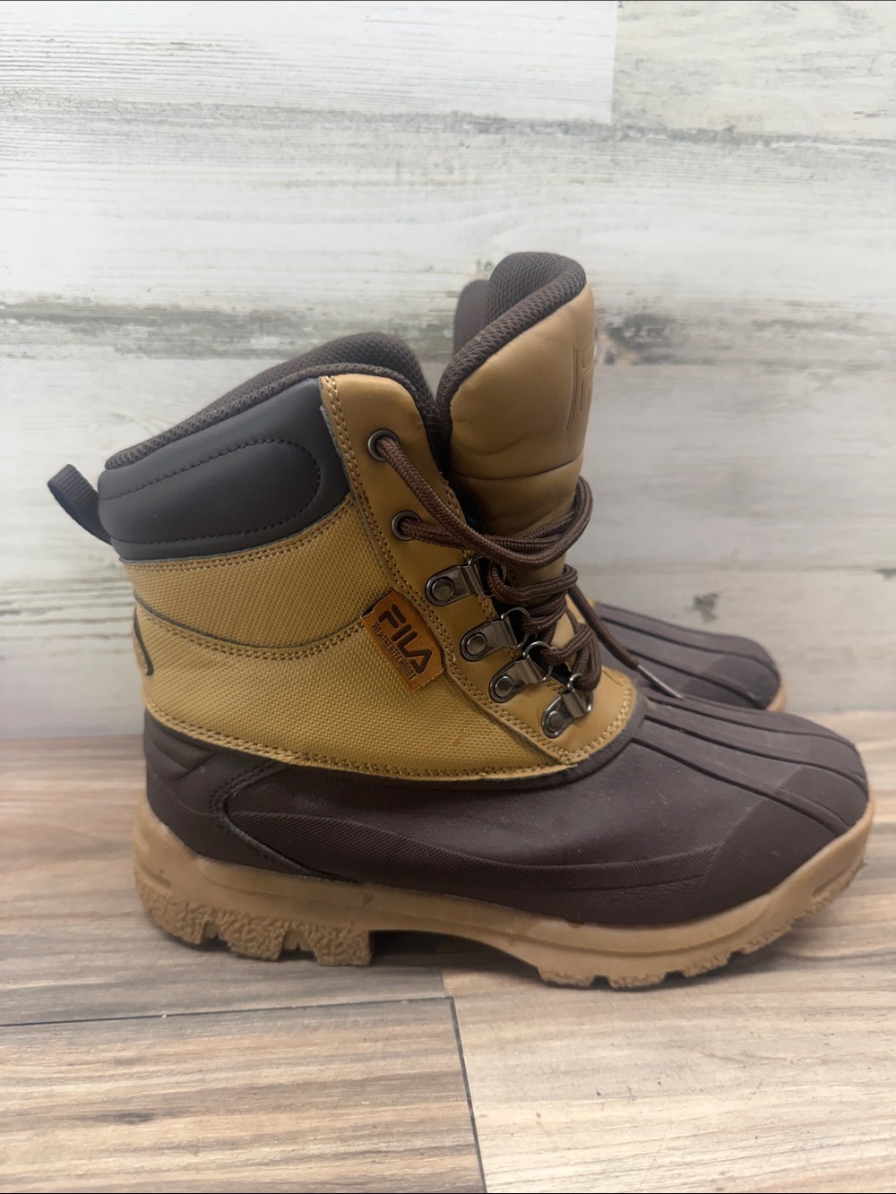 FILA Waterproof Weathertech Extreme Wheat Tan Duck Boots Men's Sz 6.5